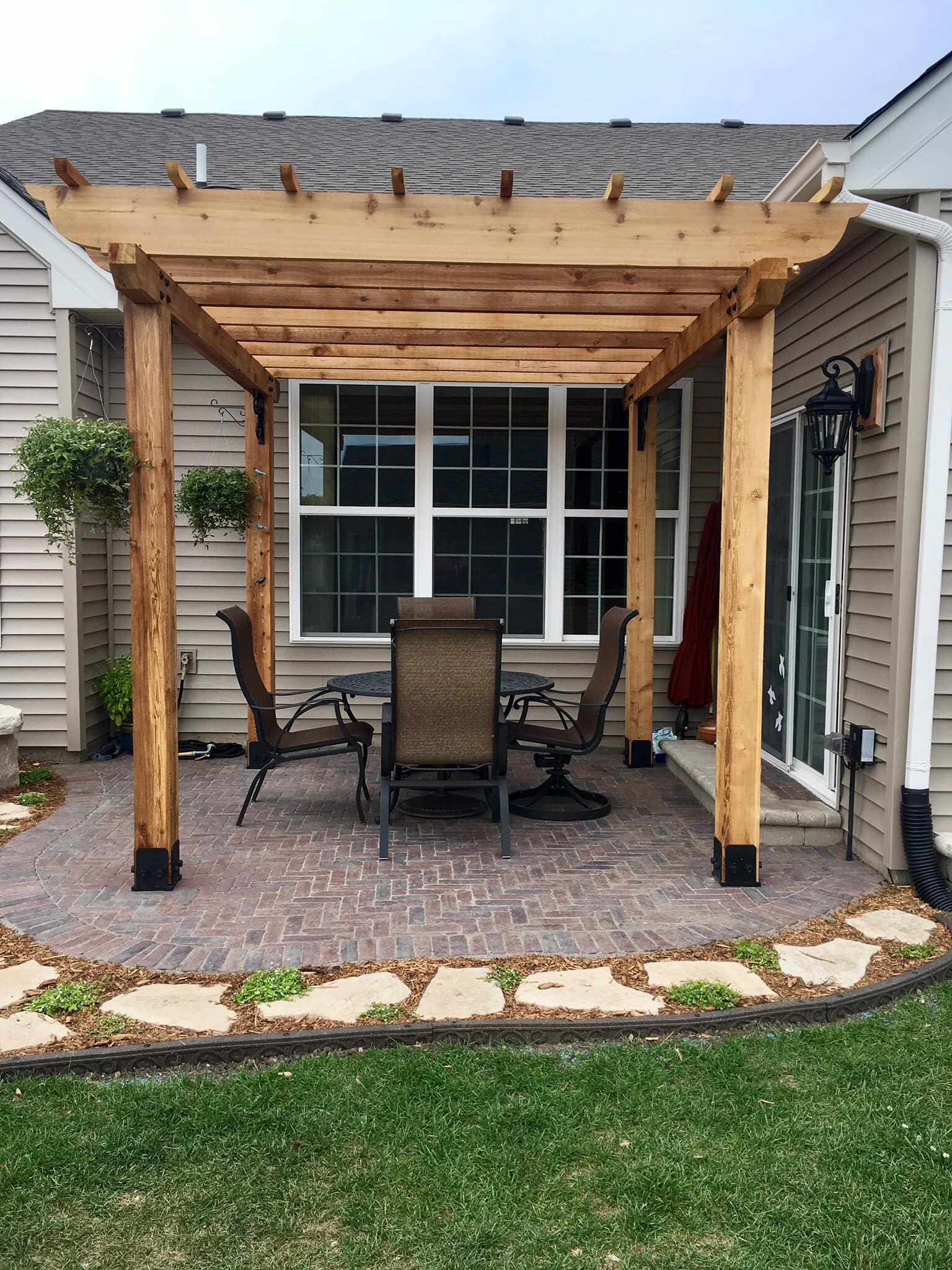 Choose The Right Size For Your Pergola
